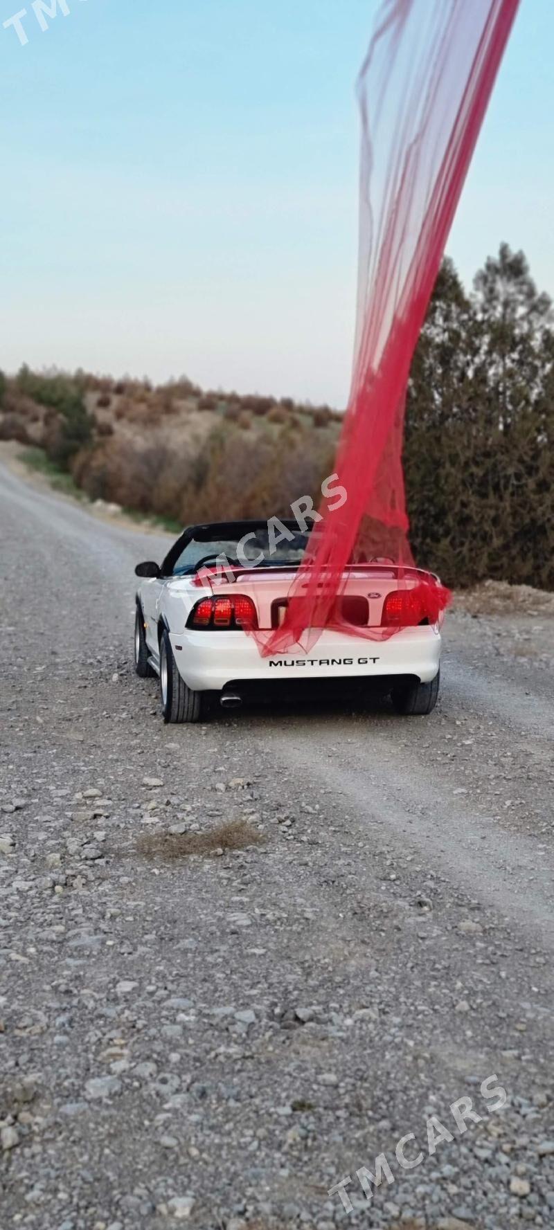 Ford Mustang 1998 - 100 000 TMT - Ашхабад - img 10