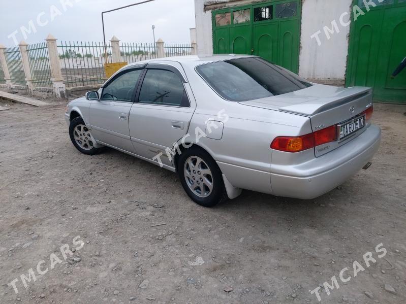 Toyota Camry 2002 - 160 000 TMT - Köneürgenç - img 4