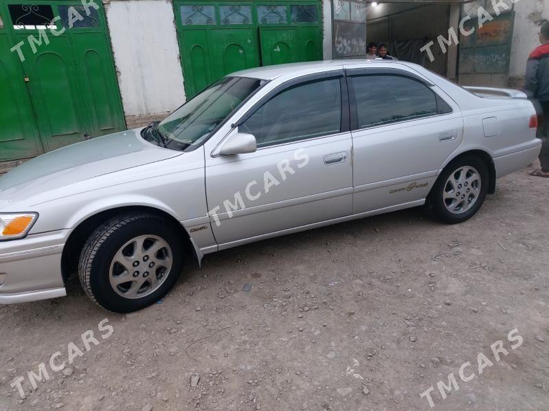 Toyota Camry 2002 - 160 000 TMT - Köneürgenç - img 3