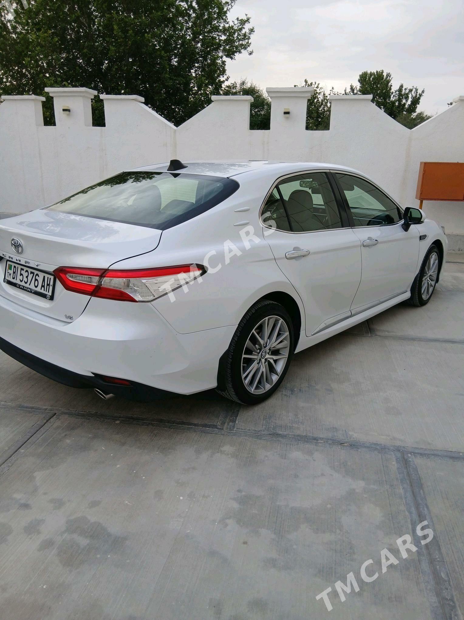 Toyota Camry 2018 - 295 000 TMT - Gökdepe - img 2