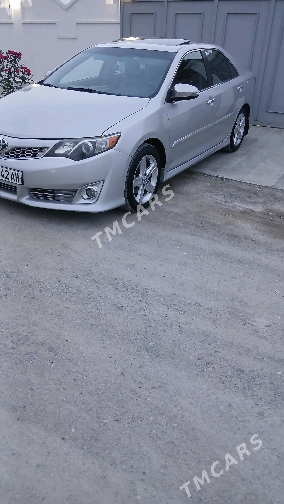 Toyota Camry 2012 - 220 000 TMT - Gökdepe - img 5