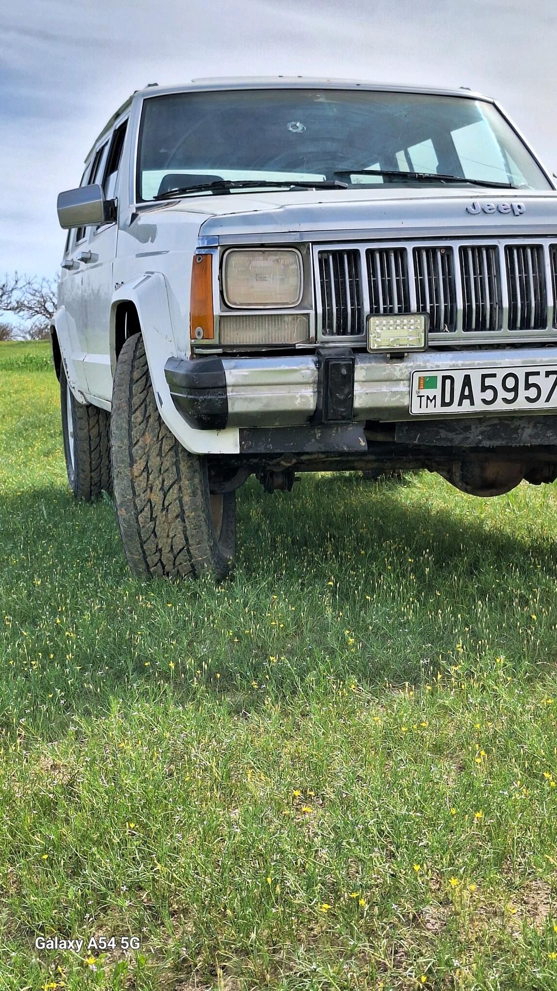 Jeep Cherokee 1990 - 27 000 TMT - Серахс - img 9
