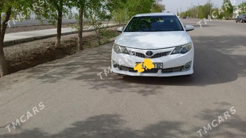 Toyota Camry 2012 - 190 000 TMT - Daşoguz - img 4