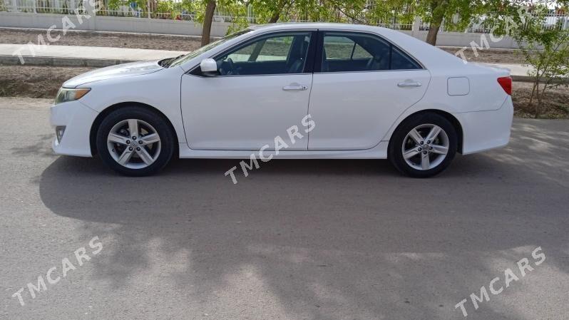 Toyota Camry 2012 - 190 000 TMT - Daşoguz - img 3