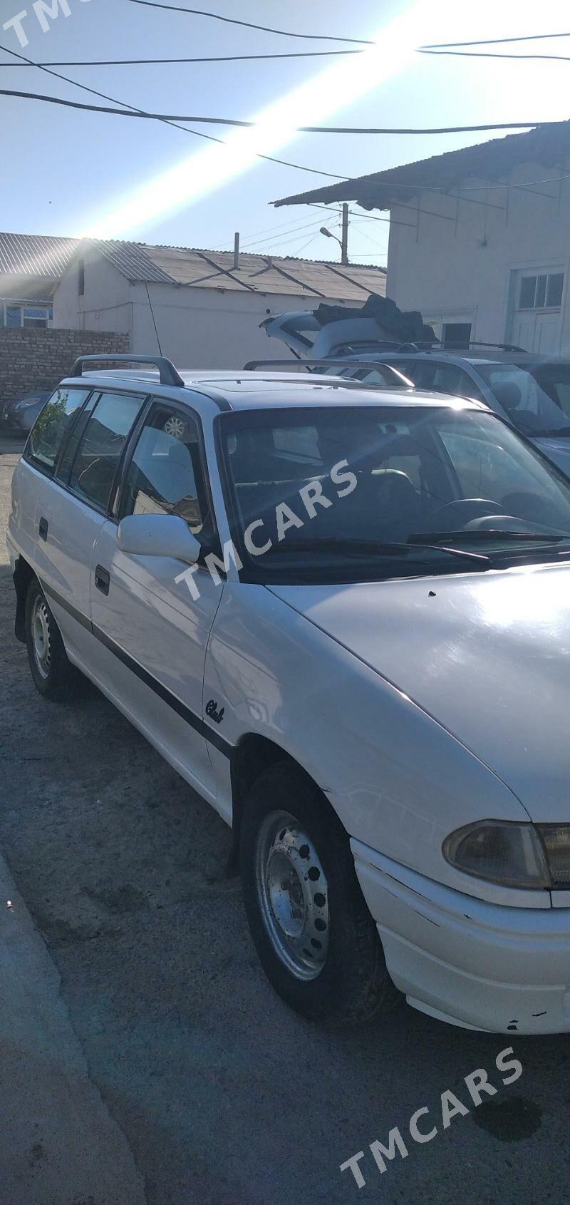 Opel Astra 1993 - 36 000 TMT - Mary - img 4