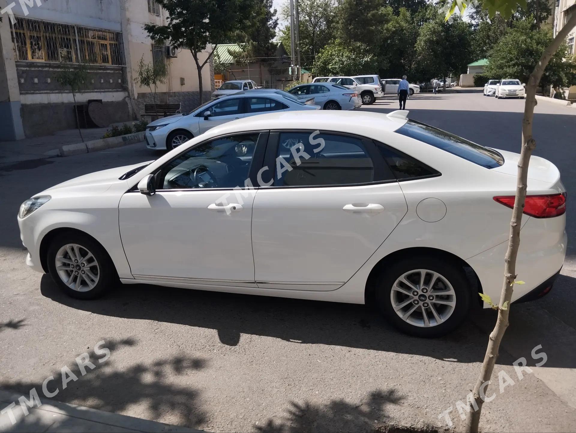 Ford Escort 2020 - 170 000 TMT - Aşgabat - img 3