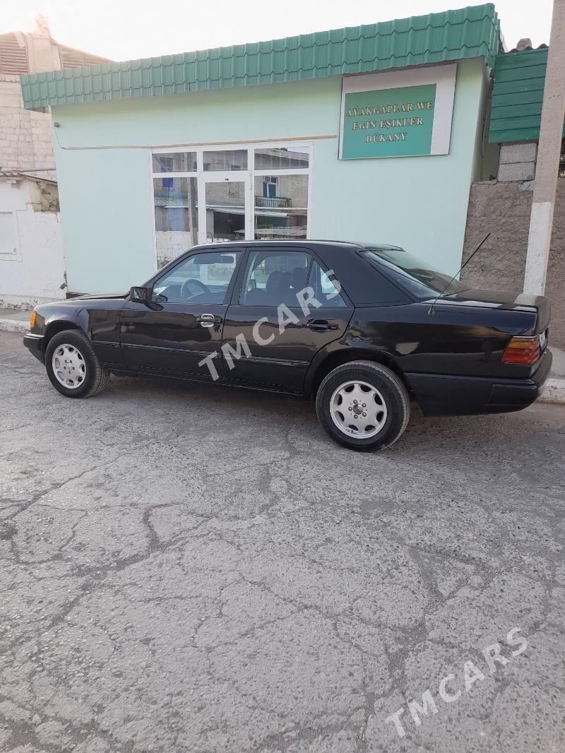 Mercedes-Benz 230E 1987 - 30 000 TMT - Magdanly - img 3