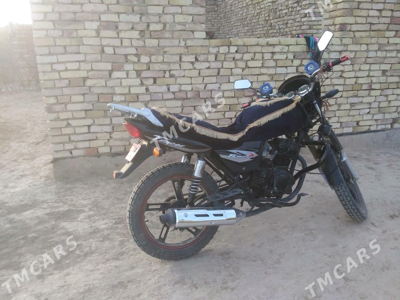Fekon FK150-8G 2018 - 16 000 TMT - Ýolöten - img 7