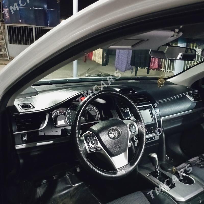 Toyota Camry 2014 - 299 000 TMT - Köşi - img 3