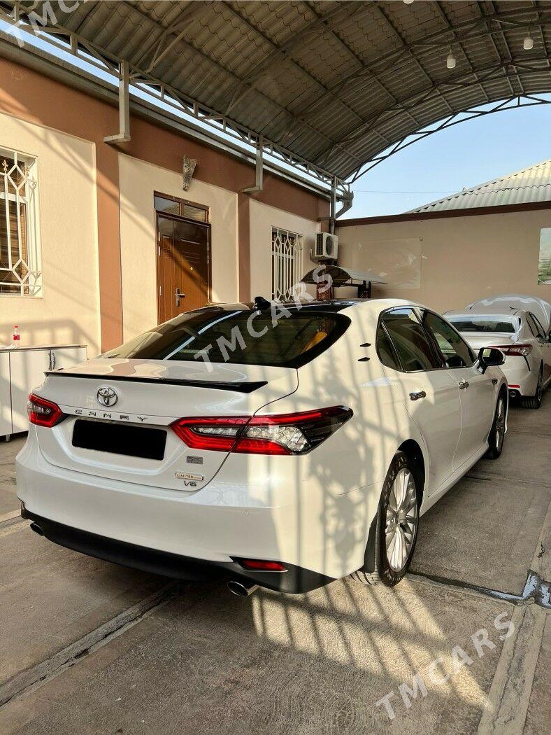Toyota Camry 2022 - 625 000 TMT - Ашхабад - img 2