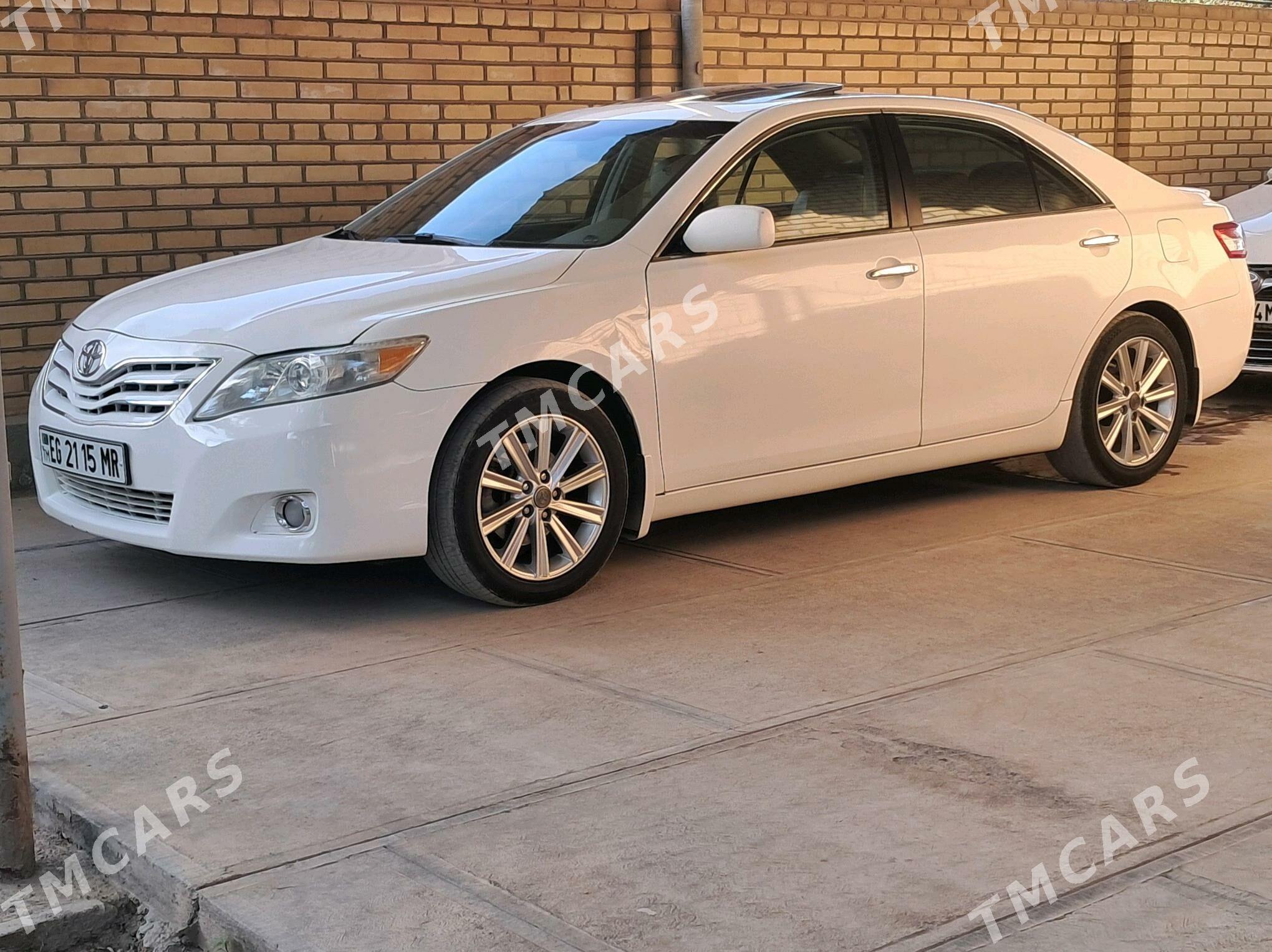 Toyota Camry 2011 - 190 000 TMT - Мары - img 3