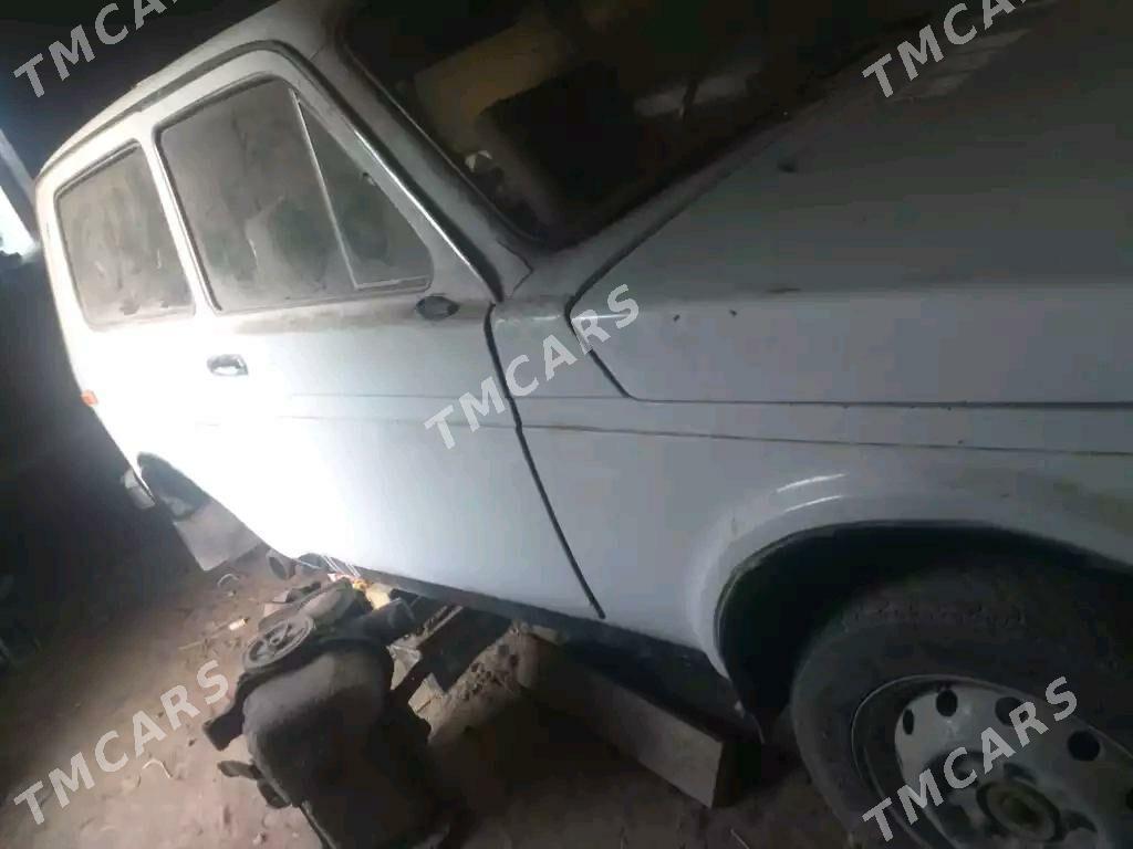 Lada Niva 1985 - 22 000 TMT - Кёнеургенч - img 7