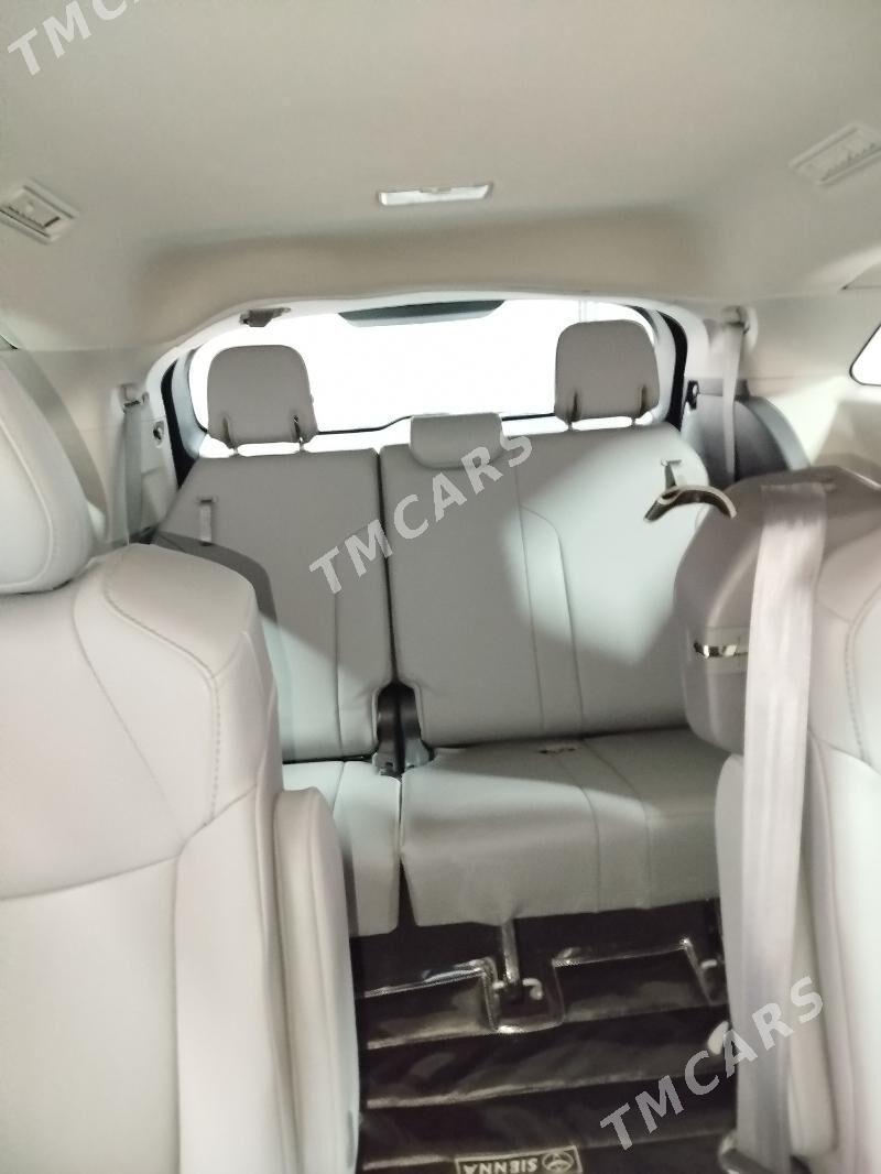 Toyota Sienna 2022 - 550 000 TMT - Туркменабат - img 2
