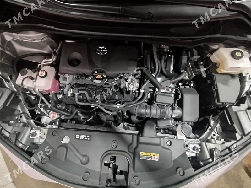 Toyota Sienna 2022 - 550 000 TMT - Туркменабат - img 5