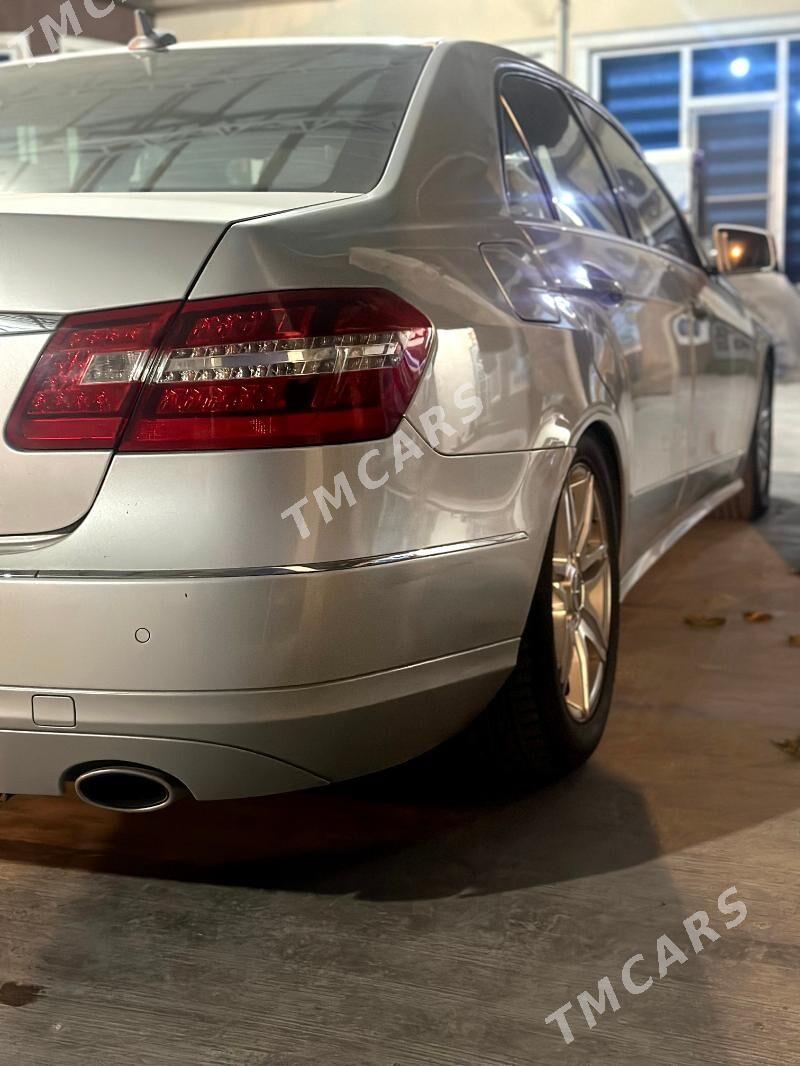 Mercedes-Benz E350 2010 - 255 000 TMT - Багир - img 2