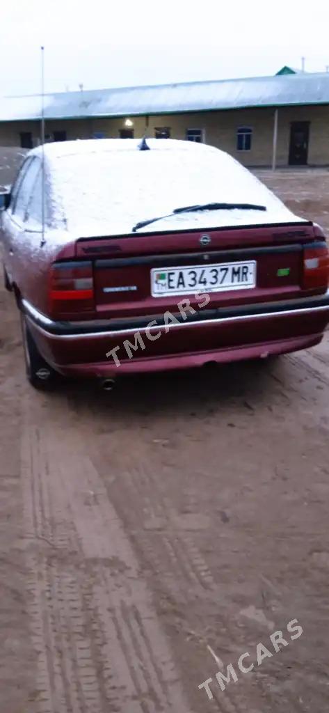 Opel Vectra 1993 - 36 000 TMT - Сакарчага - img 4