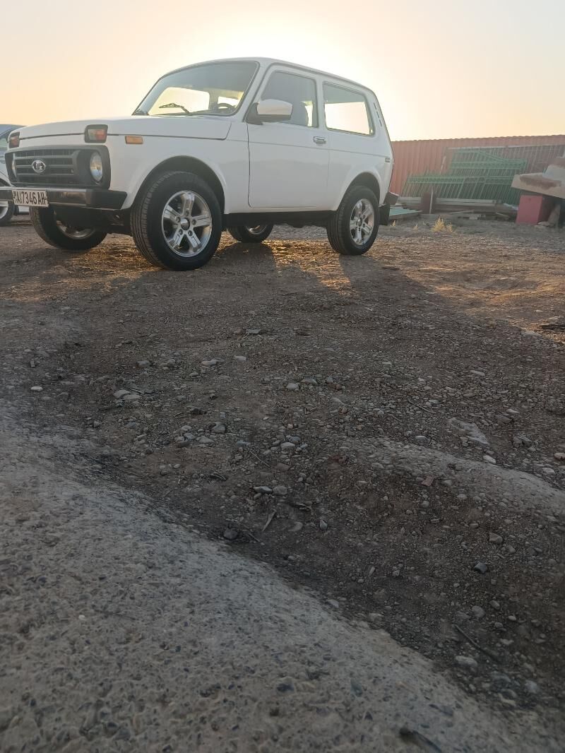 Lada Niva 2008 - 80 000 TMT - Теджен - img 9