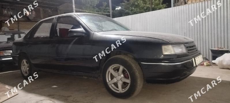 Opel Vectra 1992 - 30 000 TMT - Gazojak - img 4
