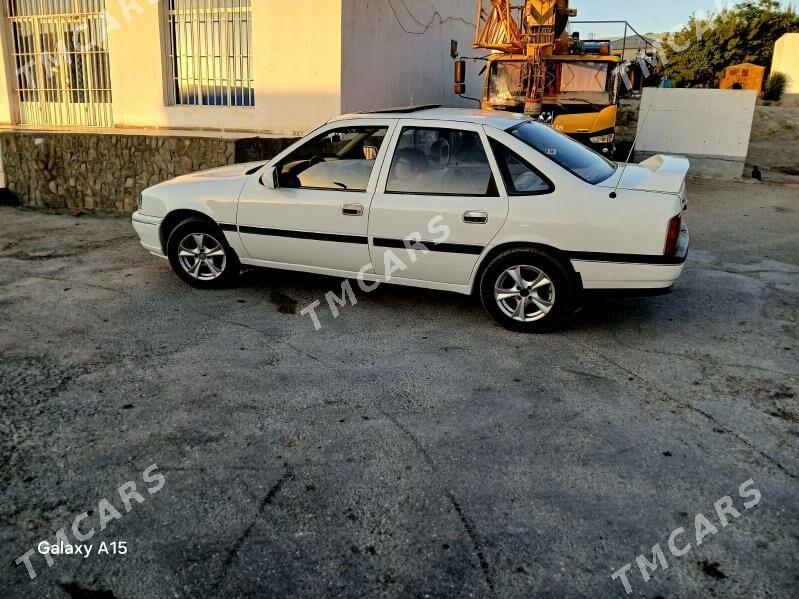 Opel Vectra 1989 - 38 000 TMT - Туркменбаши - img 9