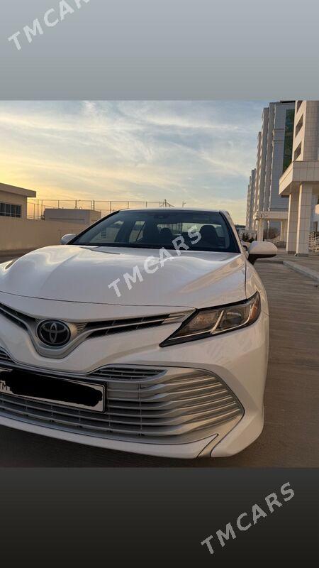 Toyota Camry 2018 - 277 000 TMT - Ашхабад - img 2