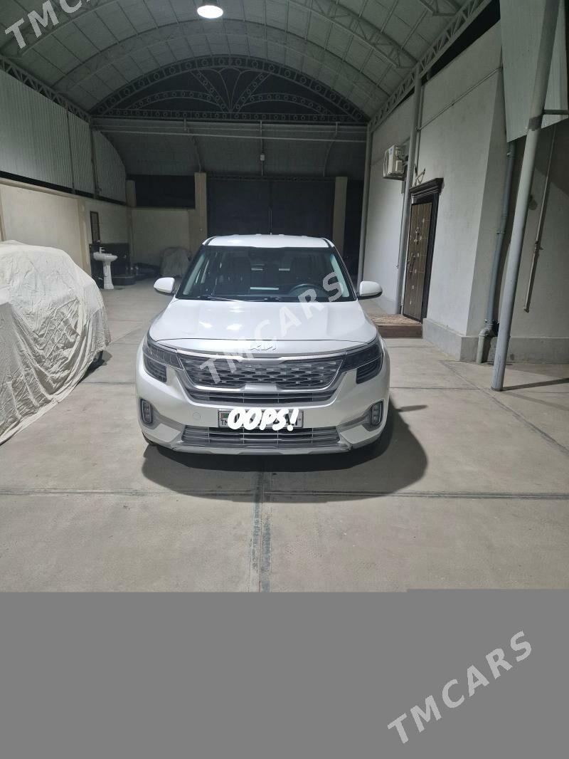 Kia Seltos 2020 - 240 000 TMT - Ak bugdaý etraby - img 1