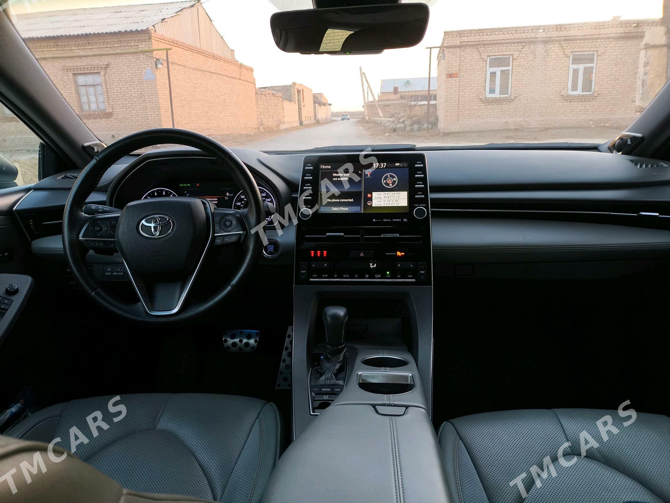 Toyota Avalon 2019 - 495 000 TMT - Çärjew - img 3