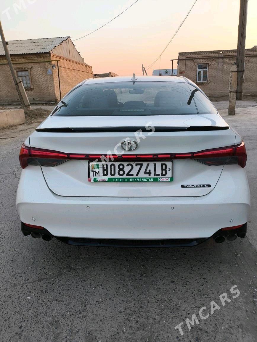 Toyota Avalon 2019 - 495 000 TMT - Çärjew - img 6