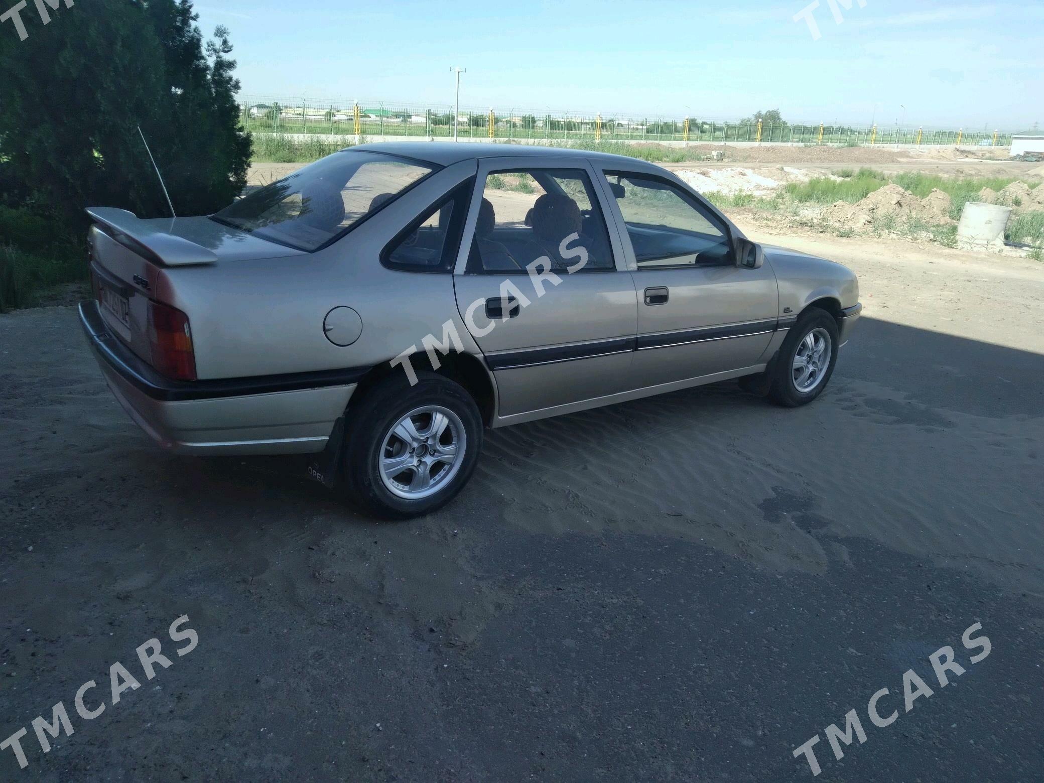 Opel Vectra 1990 - 33 000 TMT - Акдепе - img 6