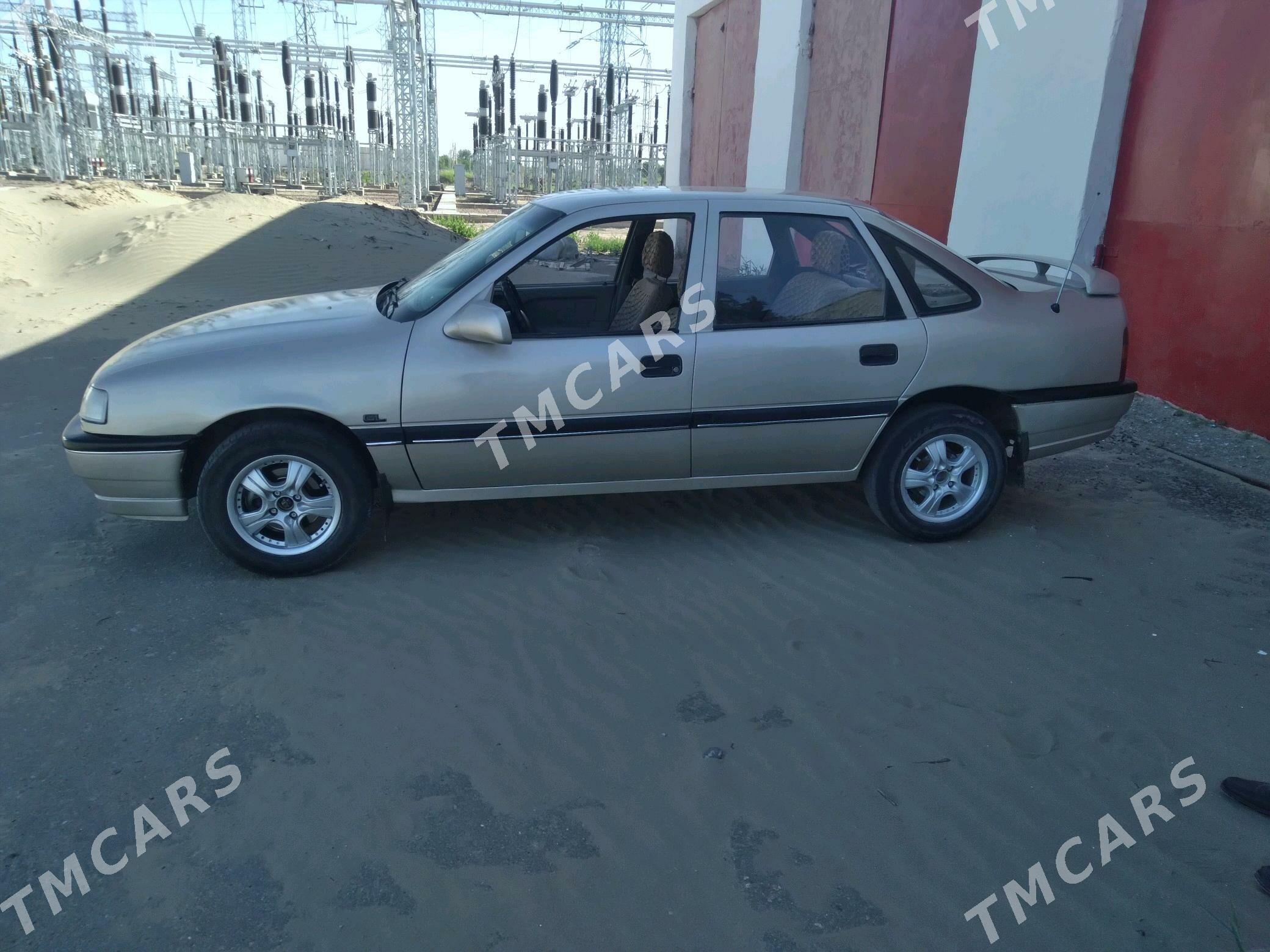 Opel Vectra 1990 - 33 000 TMT - Акдепе - img 5