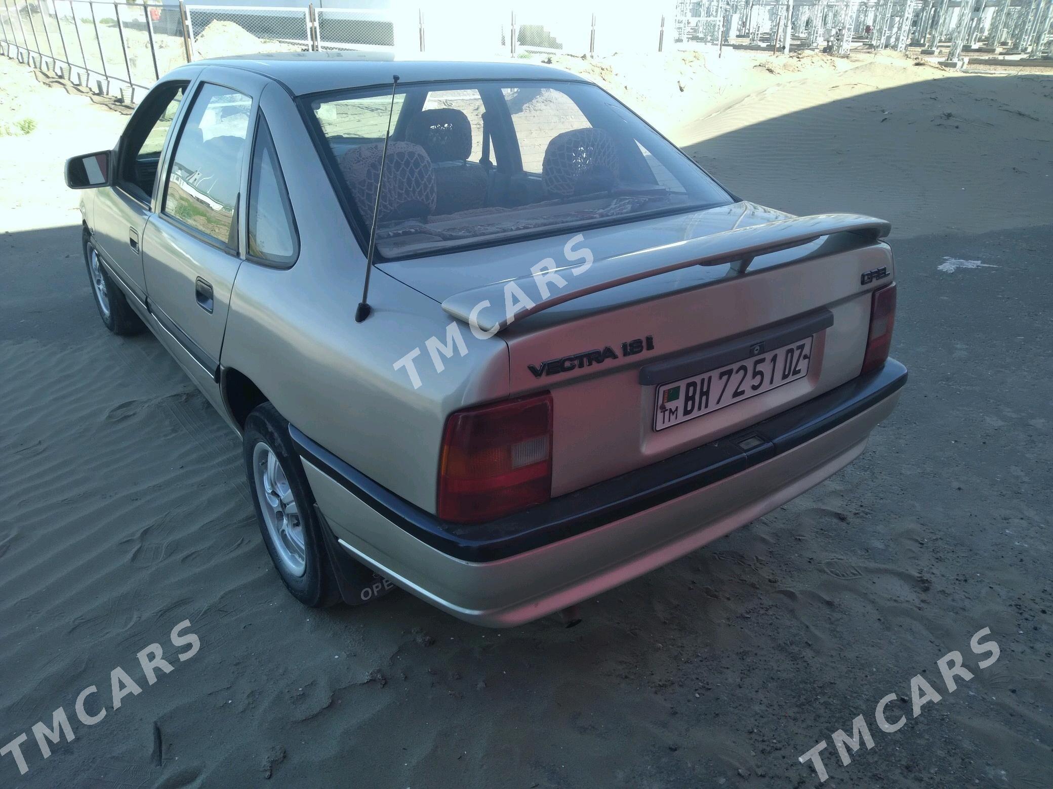 Opel Vectra 1990 - 33 000 TMT - Акдепе - img 3