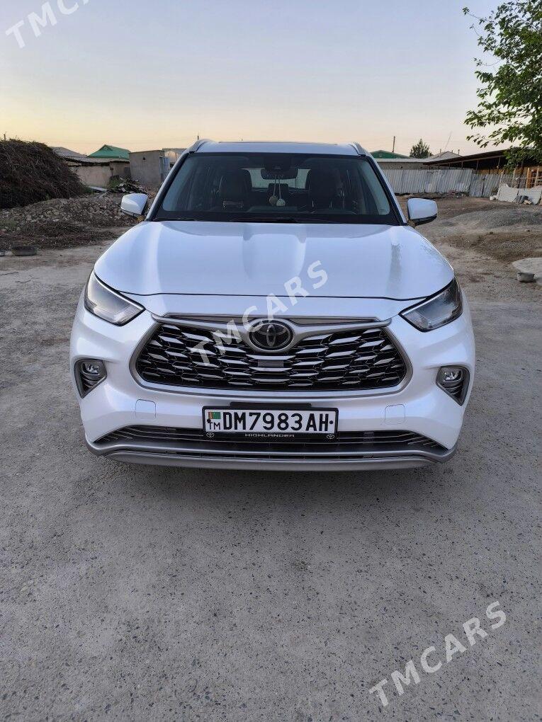 Toyota Highlander 2022 - 600 000 TMT - Babadaýhan - img 5