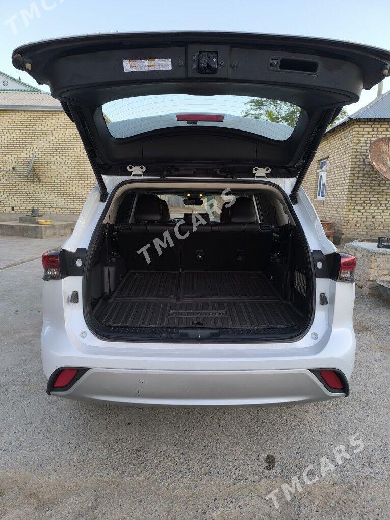 Toyota Highlander 2022 - 600 000 TMT - Babadaýhan - img 7