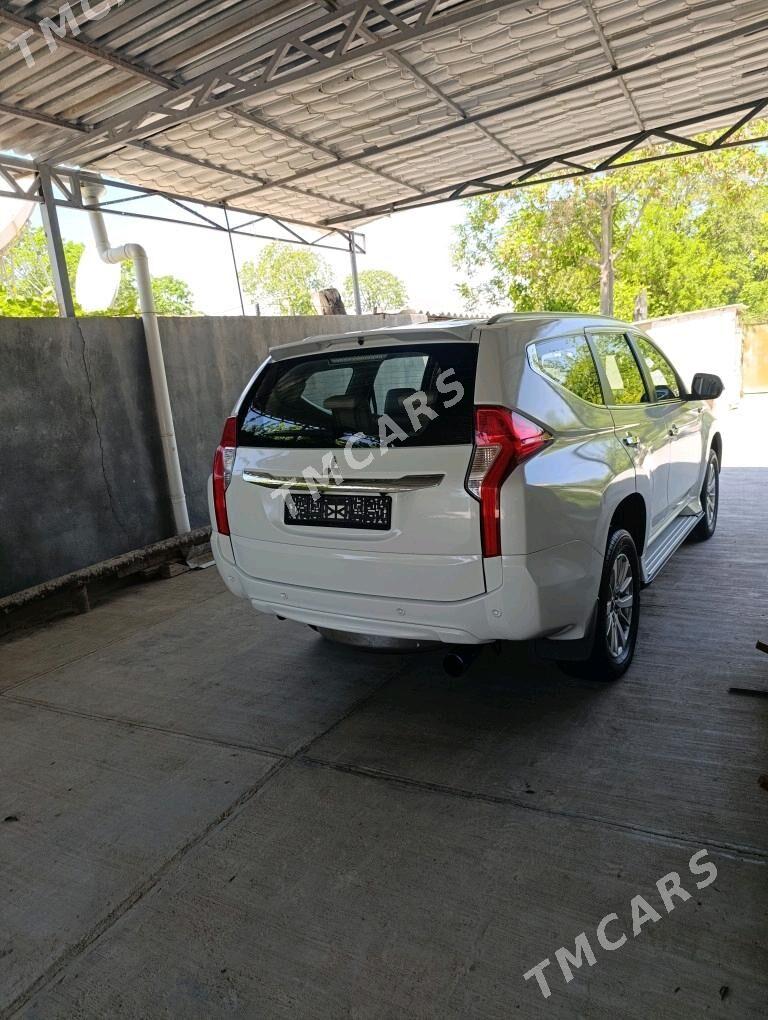 Mitsubishi Montero Sport 2016 - 299 000 TMT - Aşgabat - img 4