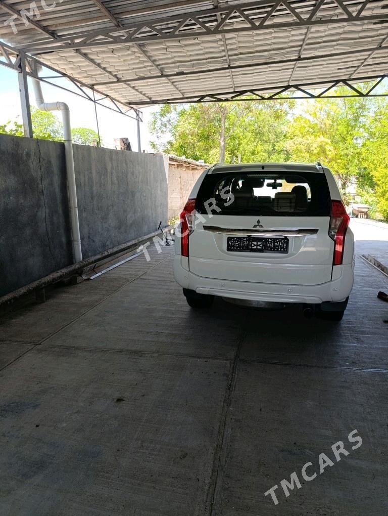 Mitsubishi Montero Sport 2016 - 299 000 TMT - Aşgabat - img 5