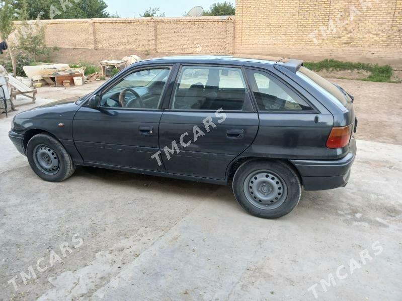 Opel Astra 1997 - 45 000 TMT - Türkmenbaşy etr. - img 2
