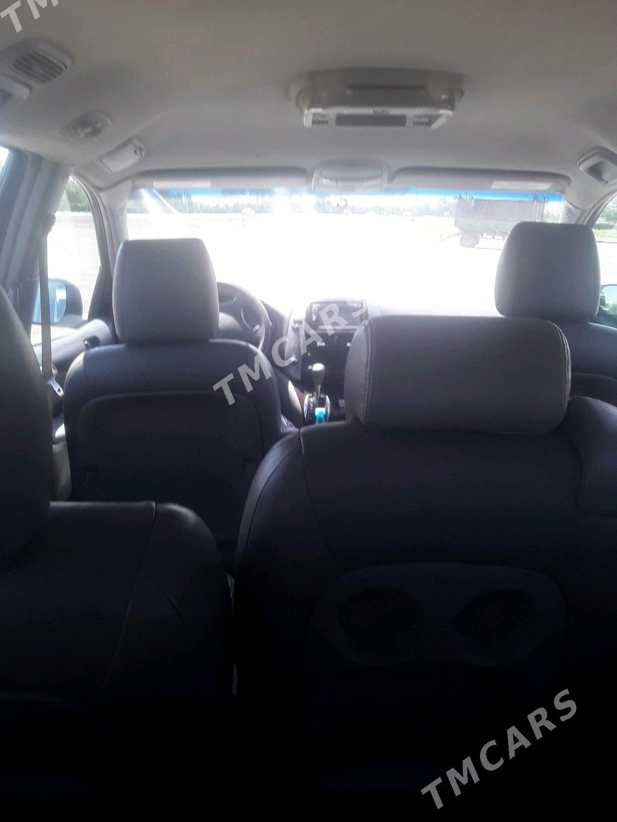 Toyota Sienna 2009 - 180 000 TMT - Boldumsaz - img 3