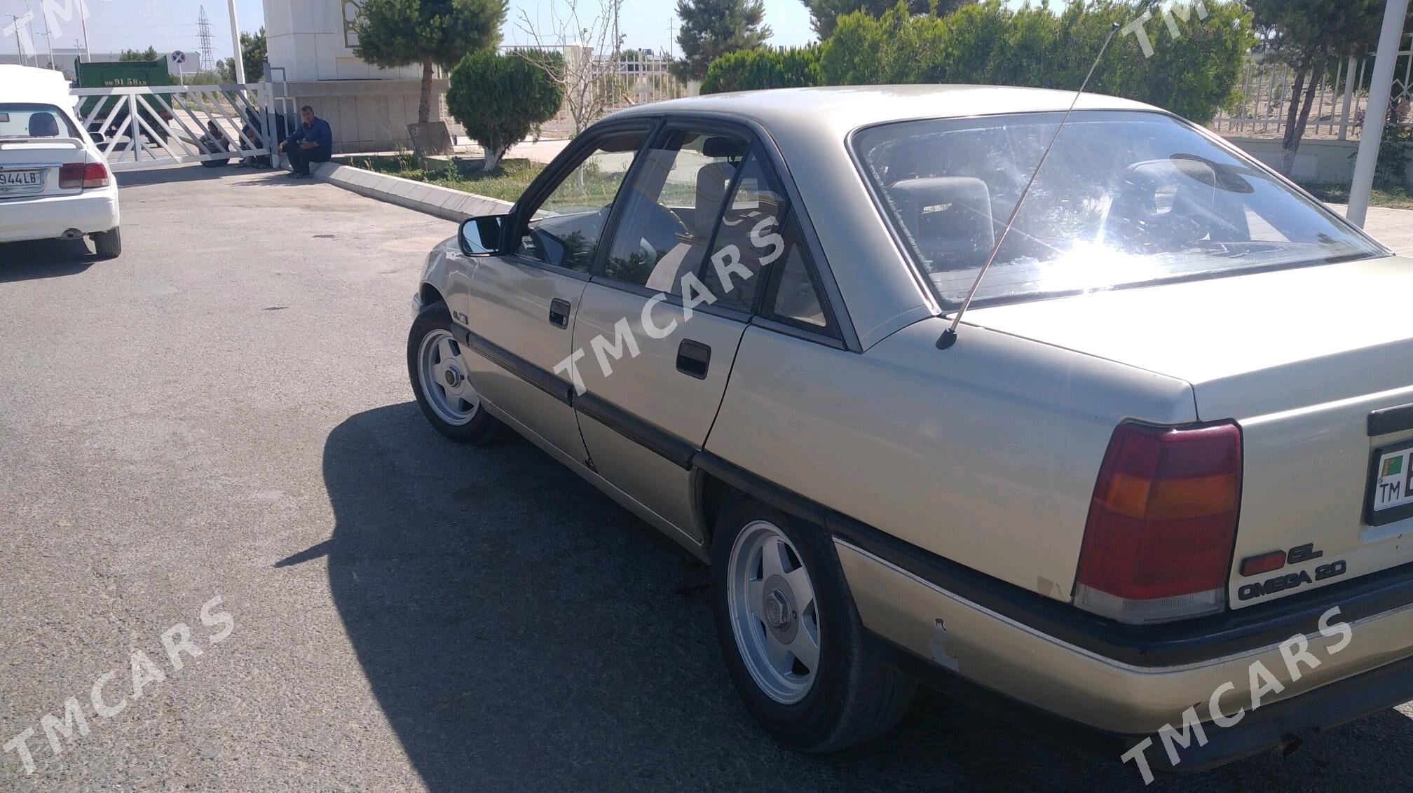 Opel Omega 1986 - 25 000 TMT - Туркменабат - img 4