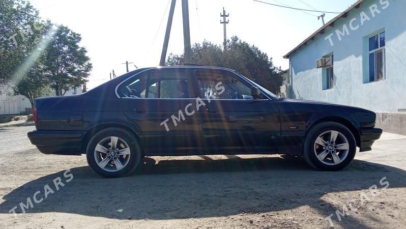 BMW 525 1990 - 50 000 TMT - Magtymguly - img 3
