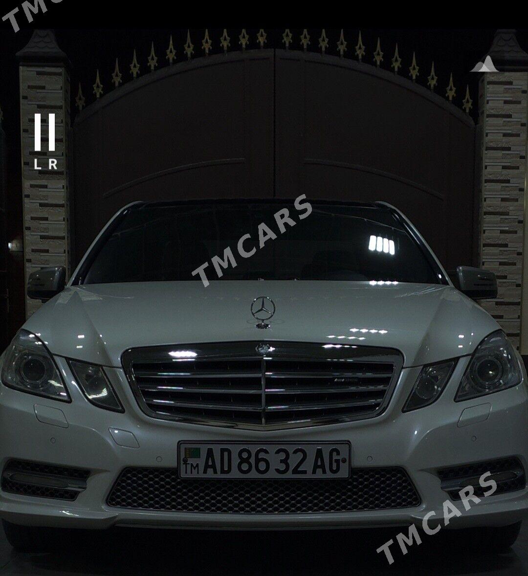 Mercedes-Benz E350 2013 - 500 000 TMT - Чоганлы - img 5