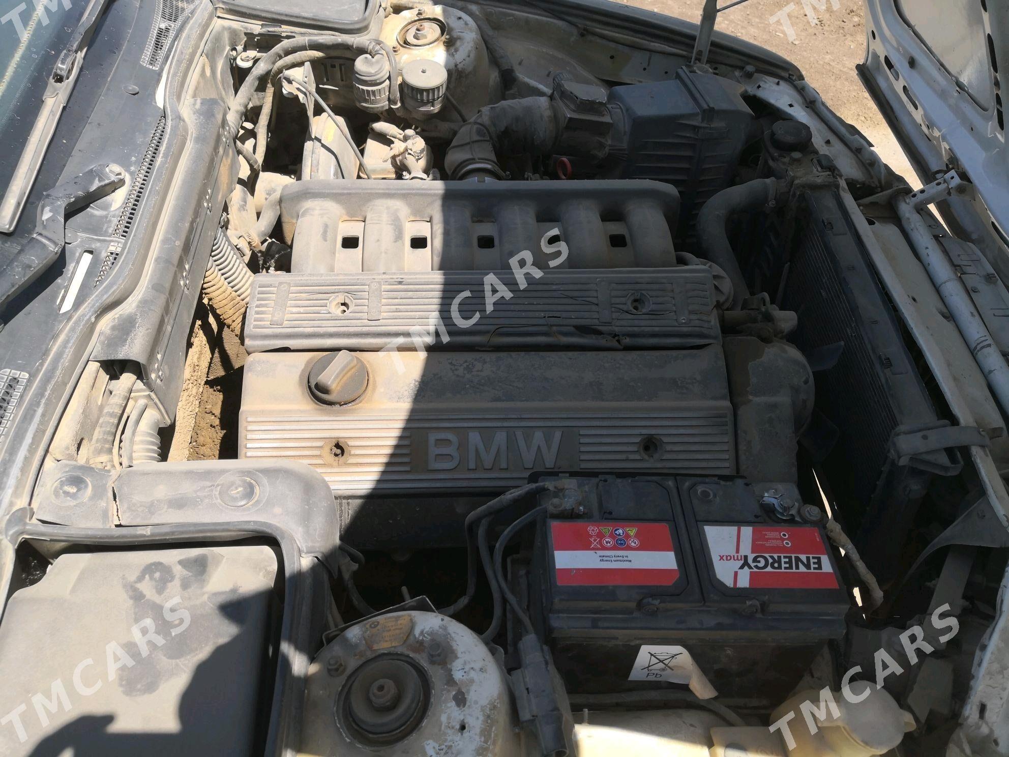 BMW 520 1991 - 27 000 TMT - Murgap - img 3