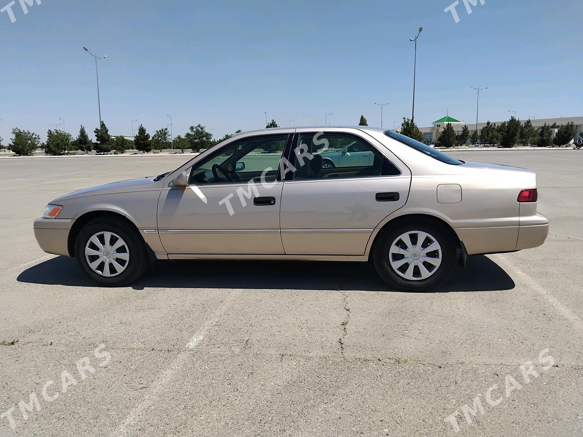 Toyota Camry 1997 - 132 000 TMT - Saýat - img 3