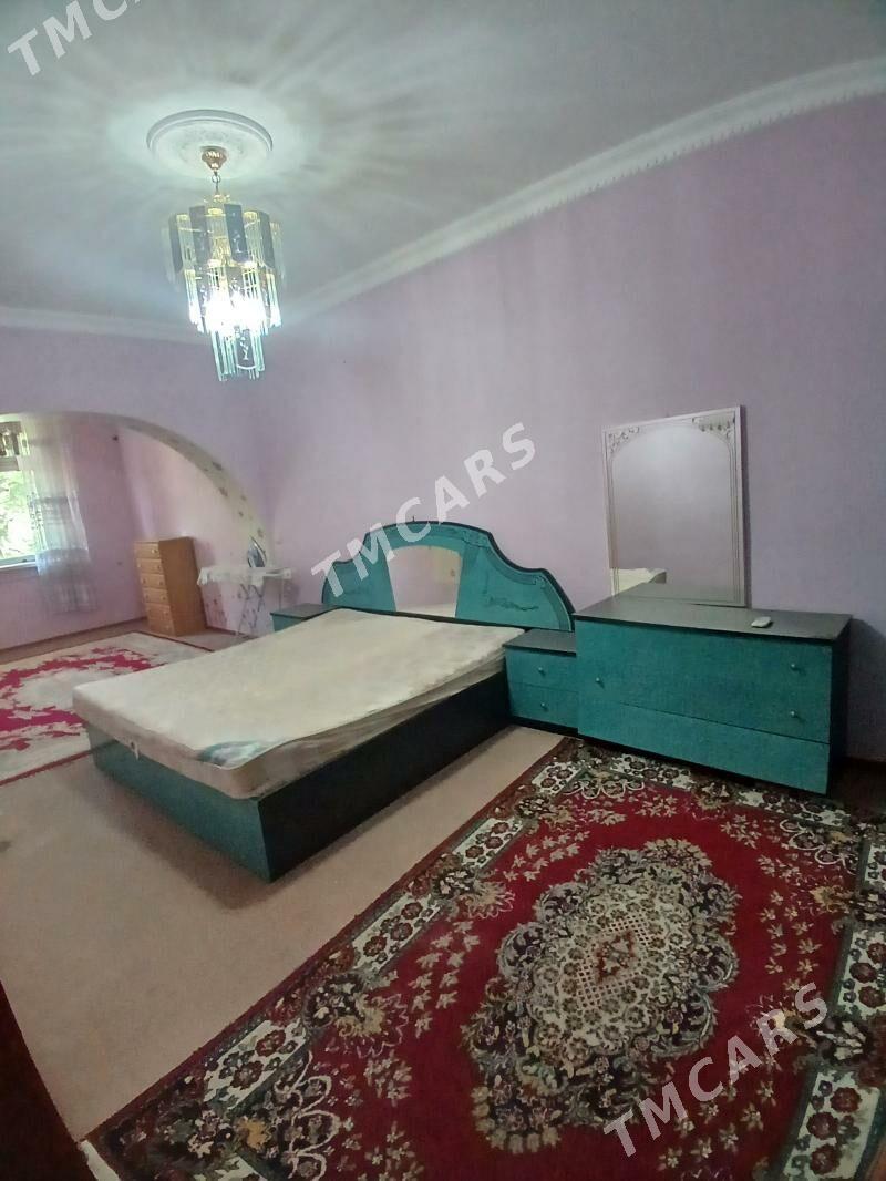 Срочно 3эт 3ком 105м² - 2 мкр - img 4