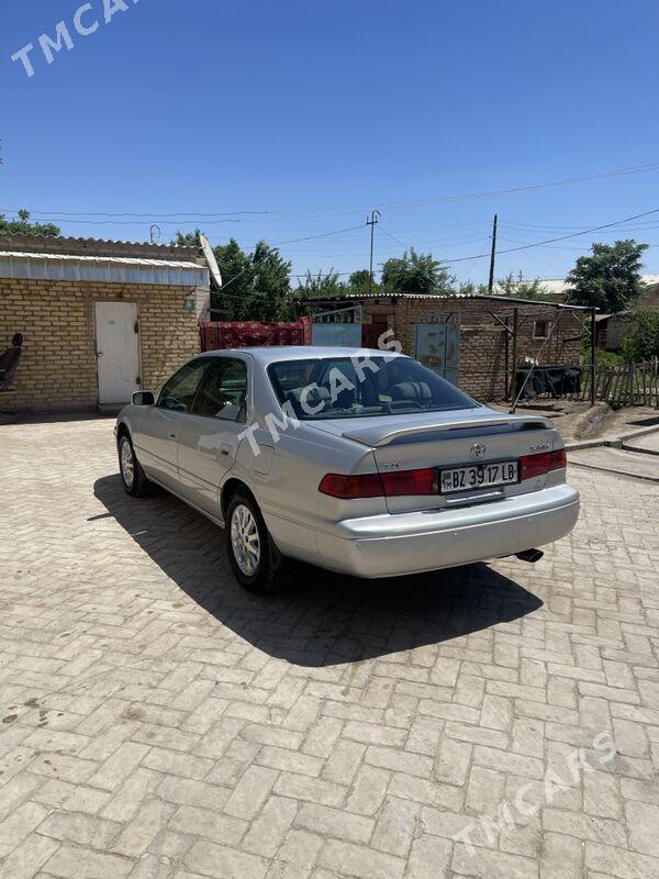 Toyota Camry 2000 - 150 000 TMT - Саят - img 2