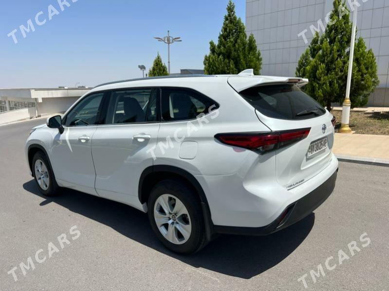 Toyota Highlander 2022 - 710 000 TMT - Aşgabat - img 2