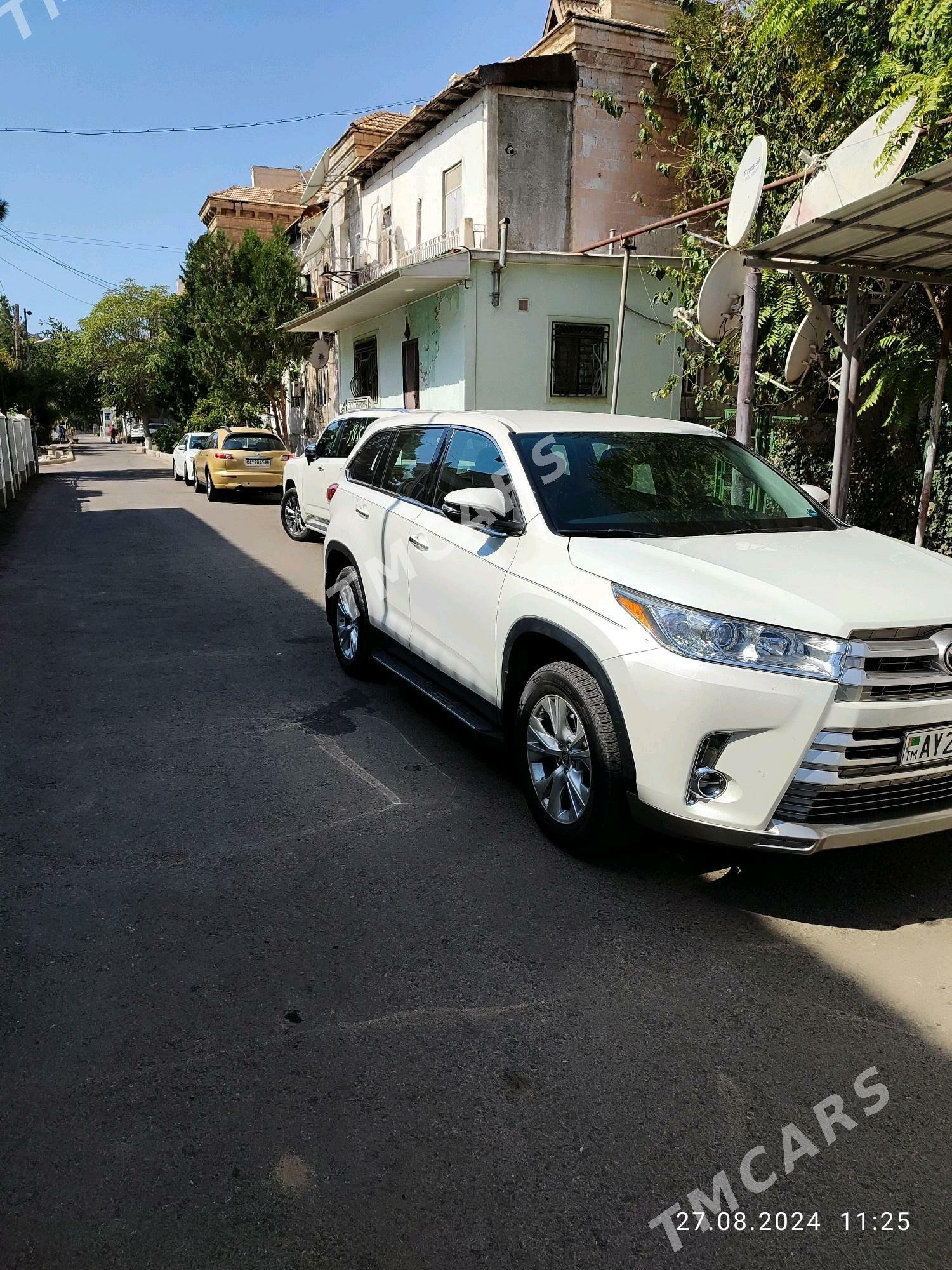 Toyota Highlander 2019 - 465 000 TMT - Туркменбаши - img 3