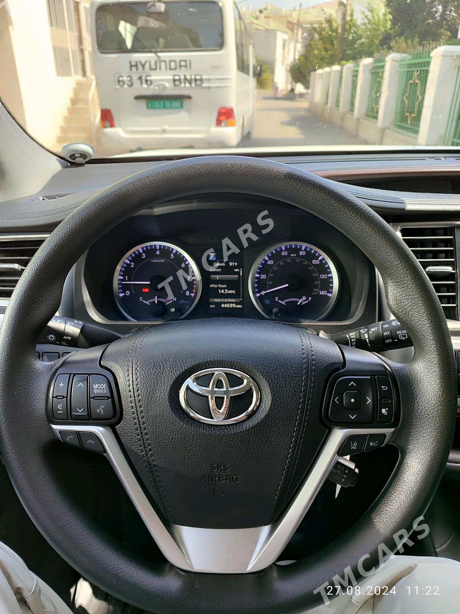 Toyota Highlander 2019 - 465 000 TMT - Туркменбаши - img 4