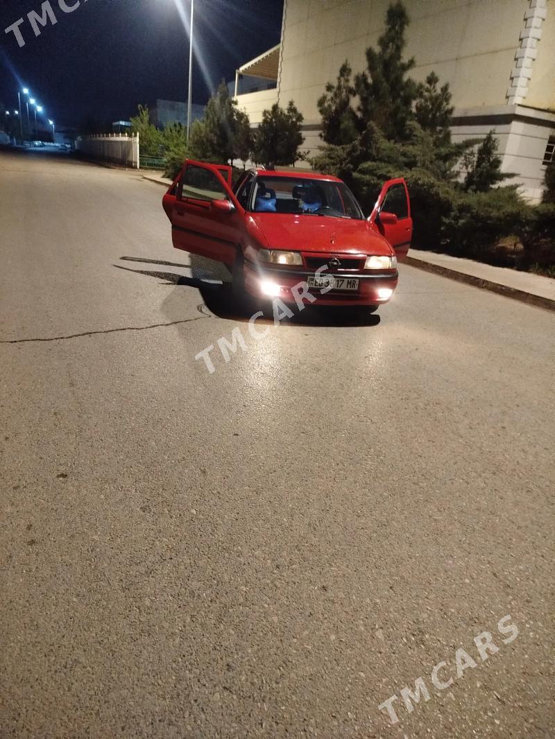 Opel Vectra 1992 - 40 000 TMT - Mary - img 3