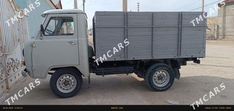 UAZ 452 1989 - 50 000 TMT - Balkanabat - img 4