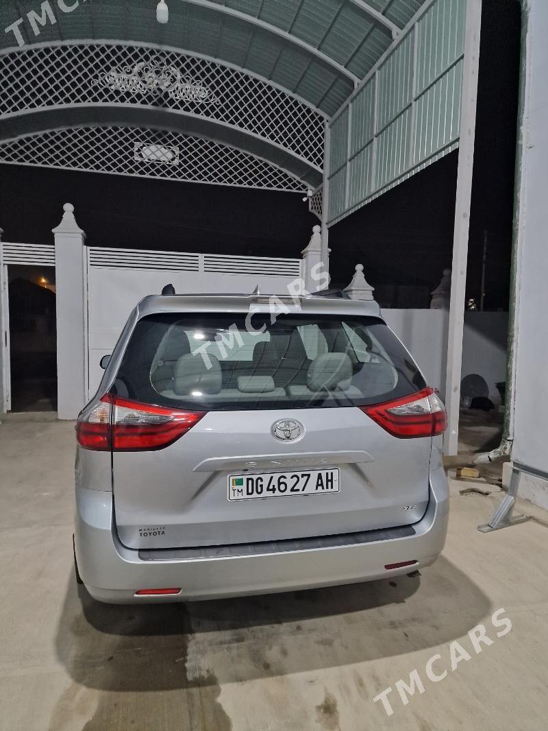 Toyota Sienna 2020 - 430 000 TMT - Änew - img 2
