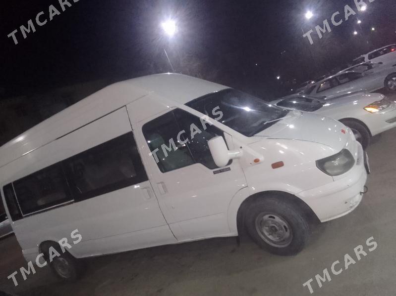 Toyota Hiace 2012 - 75 000 TMT - Шатлык - img 3